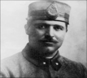 ŞEHİT BİNBAŞI - Kahraman subayın mezarı 95 yıl sonra bulundu