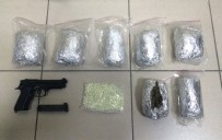 BENZİN DEPOSU - İzmir'de Uyuşturucuya Geçit Yok