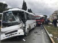 TRAFİK MÜDÜRLÜĞÜ - Kamyon Otobüse Çarptı Açıklaması 28 Yaralı !