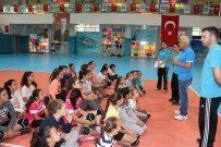 KIZ ÖĞRENCİLER - Voleybol Seçmeleri Büyük İlgi Gördü