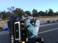 Balıkesir'de Panelvan İle Traktör Çarpıştı Açıklaması 1 Yaralı