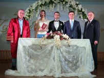 KÜLTÜR SANAT MERKEZİ - Başkan Aydın, Gençlerin Mutluluklarına Ortak Oluyor