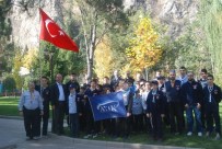 TARİHİ SAAT KULESİ - Bilecik'in Tarihi Yerlerine Ziyaretçi Akınları Devam Ediyor