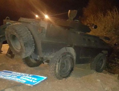 Bingöl’de zırhlı aracın geçişi sırasında patlama: 2 polis yaralı
