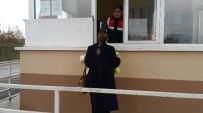 YASEMİN ÖZATA ÇETİNKAYA - Eski Sinop Valisi Tutuklu Eşi İçin Cezaevinde