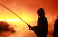 Husumetlisinin İş Yerini Ateşe Verdi