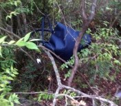 KABİR ZİYARETİ - Otoları Soydular Kaçarken Yakalandılar