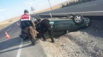 Yozgat'ta İki Farklı Trafik Kazasında 4 Kişi Yaralandı