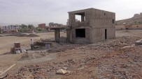 CİZRE BELEDİYESİ - Cizre Belediyesi Yeni Parklar İnşa Ediyor