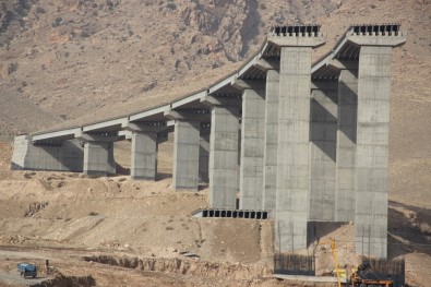 Ortadoğu'nun En Büyük Köprüsü 2017'De Hizmete Girecek