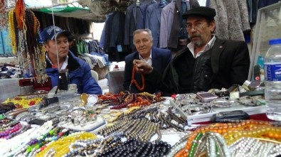 Kütahya'da 'Tespih'in Pazarı
