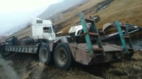 ADEM YıLDıZ - Ardahan'da Trafik Kazası Açıklaması 2 Yaralı
