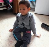 Kafasından Midesine Uzanan Hortumla Yaşıyor Açıklaması Sadece 5 Yaşında