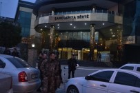 TERÖR OPERASYONU - İki belediyeye terör operasyonu