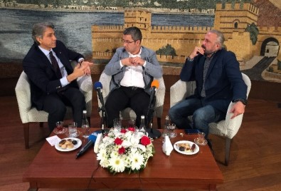 Sosyal Medya Sohbetleri'nde '15 Temmuz' Konuşuldu