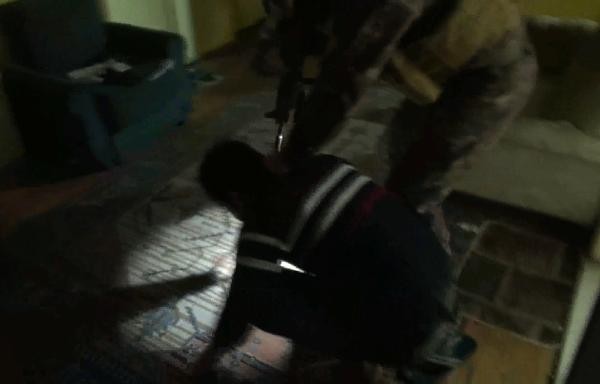 Sakarya'da DEAŞ operasyonu: 18 gözaltı