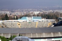 YIKIM ÇALIŞMALARI - 68 Yıllık Stadyum Tarihe Gömülüyor