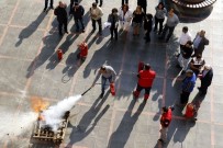 FAZIL TÜRK - Belediye Personeline Yangın Söndürme Ve İlkyardım Eğitimi