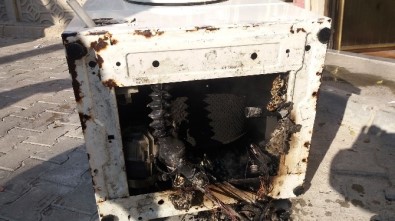 Hayrabolu'da Patlayan Çamaşır Makinesi Korkuttu