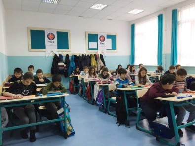 TİKA'dan Kosova'daki Okula Tadilat Ve Donanım Desteği