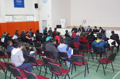 Karaman'da Okul Sporları Bilgilendirme Toplantısı Yapıldı