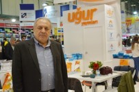 BAHÇEŞEHIR ÜNIVERSITESI - Kitap Fuarı'nda 'Uğur' Rüzgârı