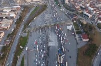 ULAŞTIRMA DENİZCİLİK VE HABERLEŞME BAKANI - Mahmutbey Gişelerdeki Trafik Çilesi Havadan Görüntülendi