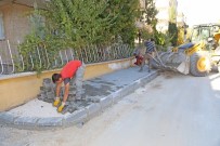 KALDIRIM ÇALIŞMASI - Şehitkamil'den Budak Mahallesine Kaldırım Çalışması