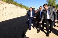 İLYASLı - Uşak Belediyesi'nden Köy Yollarına Destek