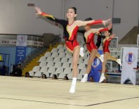 AYŞE BEGÜM ONBAŞI - Cimnastiğe İlgi Artıyor