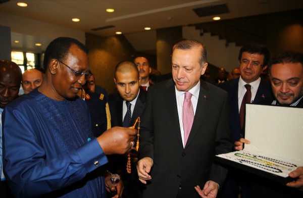 Erdoğan'dan Afrika'ya FETÖ uyarısı