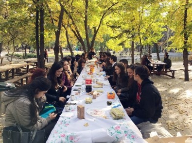 Batı Antalyalı Gençler Ankara'da Toplandı