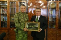 Kesimoğlu'ndan Albay Barut'ta Atatürk İmzalı Tablo