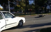 ENDÜSTRI MESLEK LISESI - Otomobil İle Motosiklet Çarpıştı Açıklaması 1 Yaralı