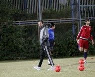 MACIT ÖZCAN - Yusuf Şimşek Açıklaması 'Oyuncularımız İlk Maçımızda Bizi Mahcup Etmedi'