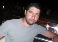 SİLAHLI KAVGA - Gece Kulübünde Silahlı Kavga Açıklaması 2 Ölü, 1'İ Polis 2 Yaralı
