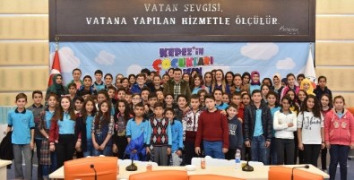 Kepez Belediyesi'nden Okullara Satranç Sınıfı