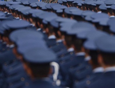 Subaydan FETÖ itirafları: Gülen'in atletini hediye olarak verdiler