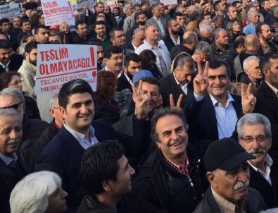 CHP'li vekiller HDP mitingine katıldı