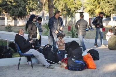 Urla'da 80 Kaçak Göçmen Yakalandı