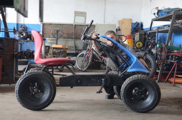 Avrupa’ya kızdı, pedallı ATV üretti!