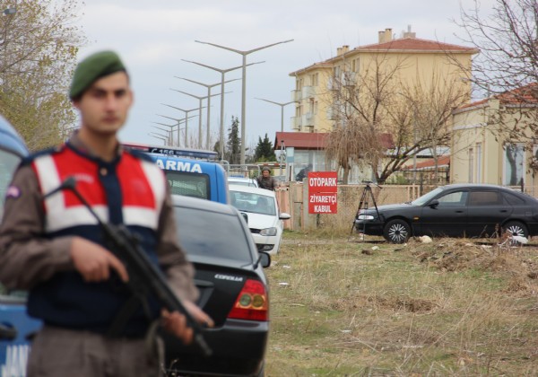 Demirtaş'ın bulunduğu cezaevinde nakliye