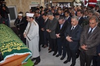 EROL AYYıLDıZ - Bakan Ahmet Arslan İzmir'de Cenazeye Katıldı