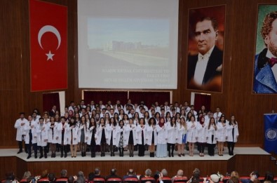 NKÜ'de Geleneksel Beyaz Önlük Giyme Töreni Düzenlendi