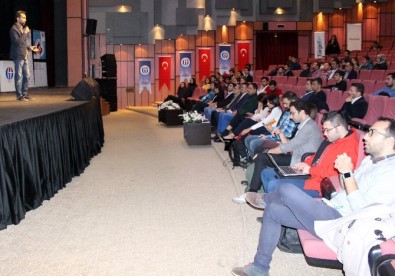 'Youstartup Girişimcilik Zirvesi' GAÜN'de Gerçekleşti