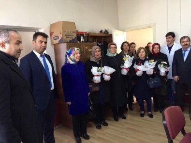 AK Parti Kadın Kolları Öğretmenler Günü Kutlaması