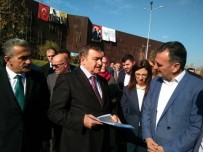 REFİK YILMAZ - Gemlik'in Yeni İmar Dosyası Bakana İletildi