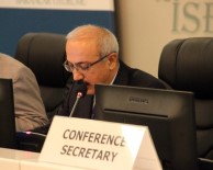 Kalkınma Bakanı Elvan, İİT Üyesi Ülkeler Arasındaki Ticari Potansiyele Dikkat Çekti