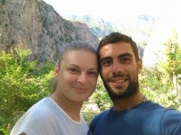 KELEBEKLER VADİSİ - Kelebekler Vadisi'nde Sürpriz Evlilik Teklifi