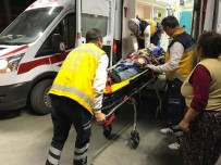 Otomobile Çarpan Motosikletli Ağır Yaralandı